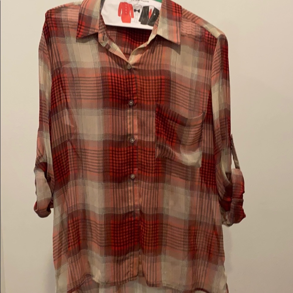 Sheer plaid 3/4 sleeve blouse.